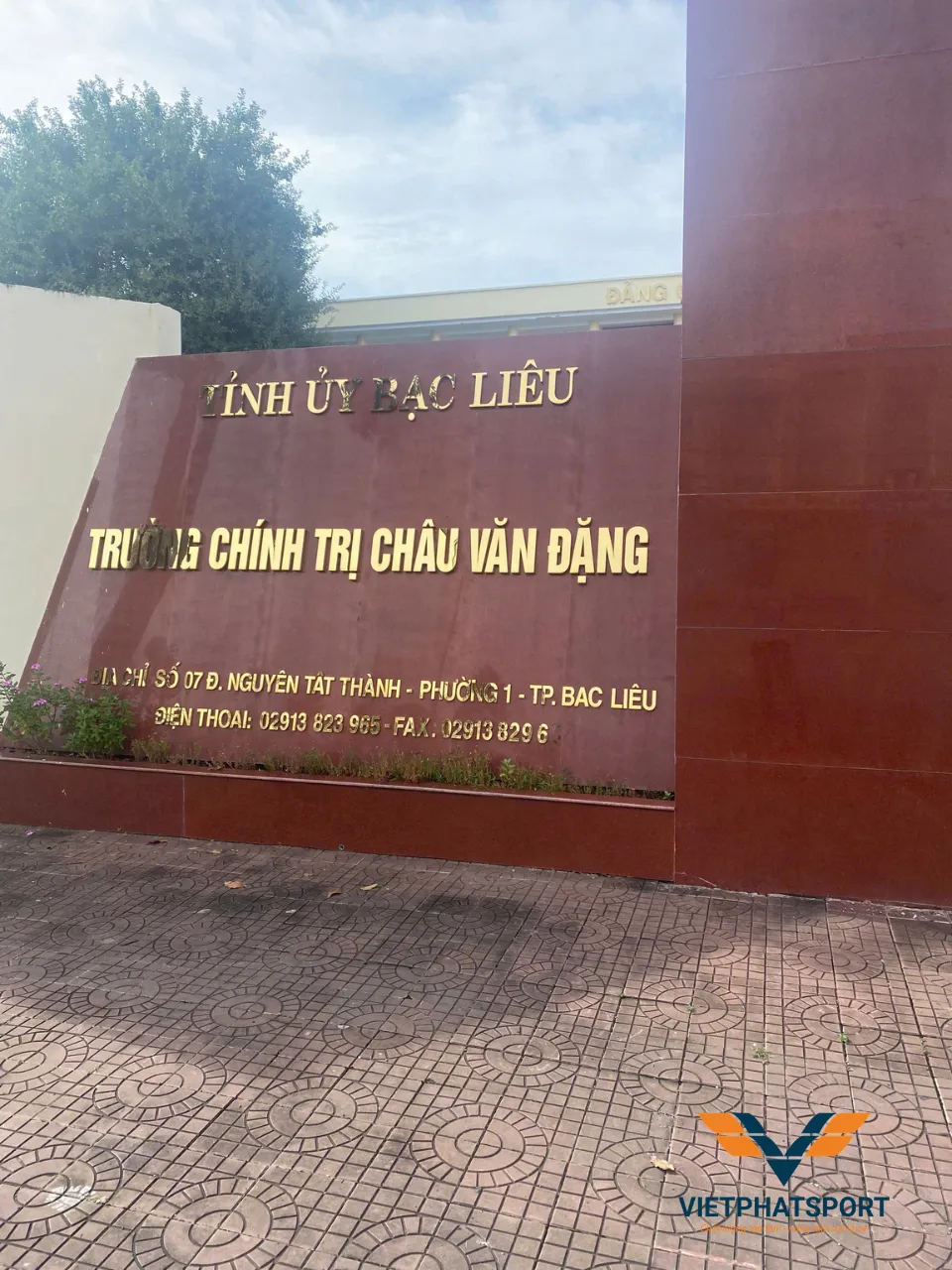 Việt Phát sport hoàn thành lắp đặt Khán đài xếp cho Trường Chính Trị Châu Văn Đặng, Bạc Liêu