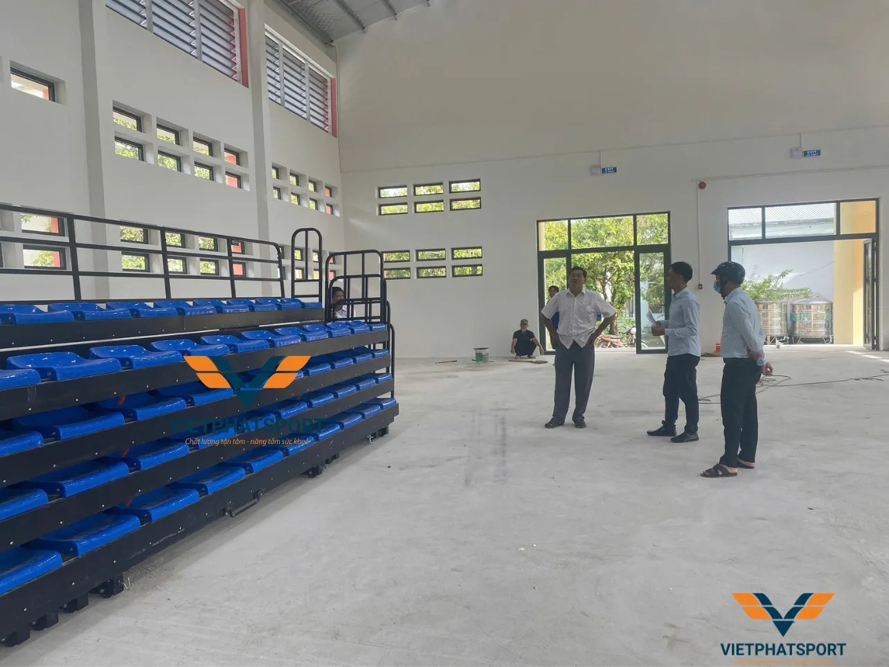Việt Phát sport hoàn thành lắp đặt Khán đài xếp cho Trường Chính Trị Châu Văn Đặng, Bạc Liêu