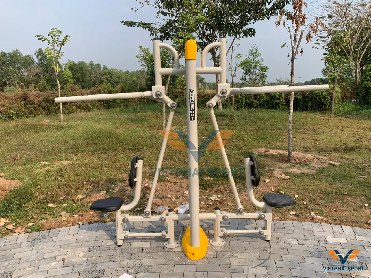 West Lakes Golf & Villas tô điểm không gian sống cho cư dân với dự án lắp đặt máy tập ngoài trời