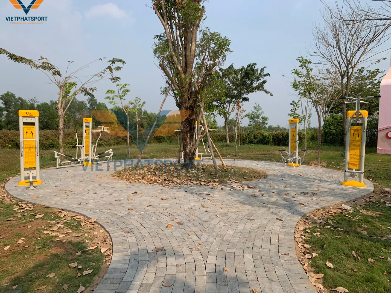 West Lakes Golf & Villas tô điểm không gian sống cho cư dân với dự án lắp đặt máy tập ngoài trời