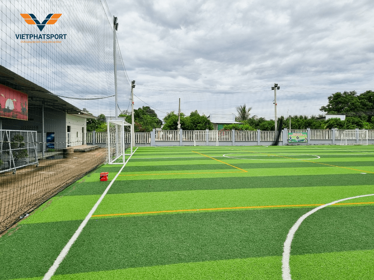 Thiết Bị Thể Thao Cho Sân Bóng Đá tại việt phát