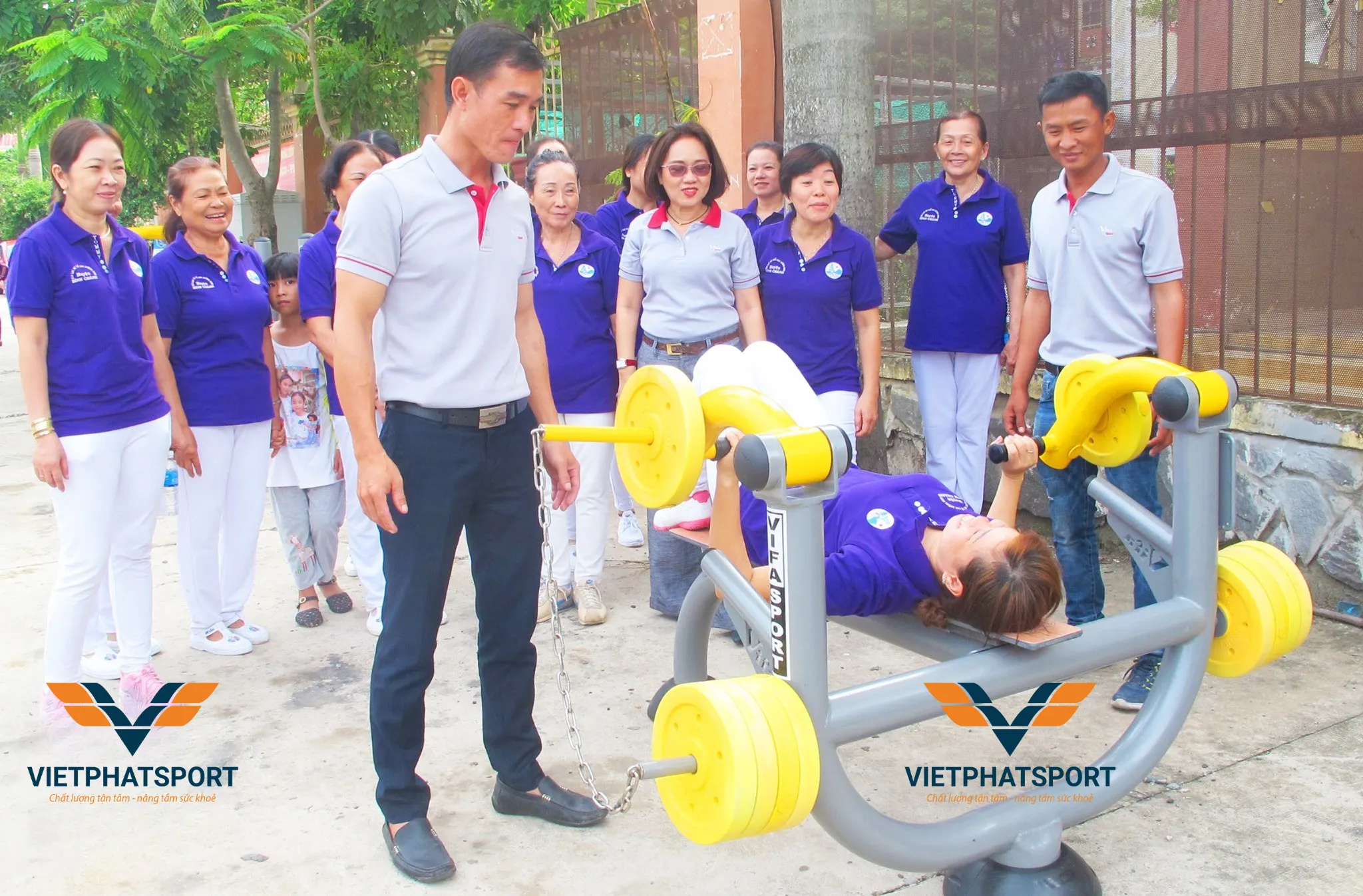 THIẾT BỊ ĐẨY TẠ GHẾ NGANG 711114