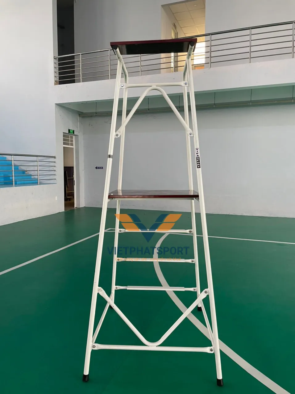 GHẾ TRỌNG TÀI BÓNG CHUYỀN 4 CHÂN 402600