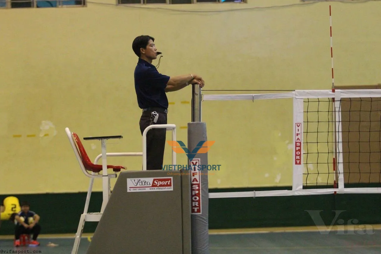 GHẾ TRỌNG TÀI BÓNG CHUYỀN THI ĐẤU 402676