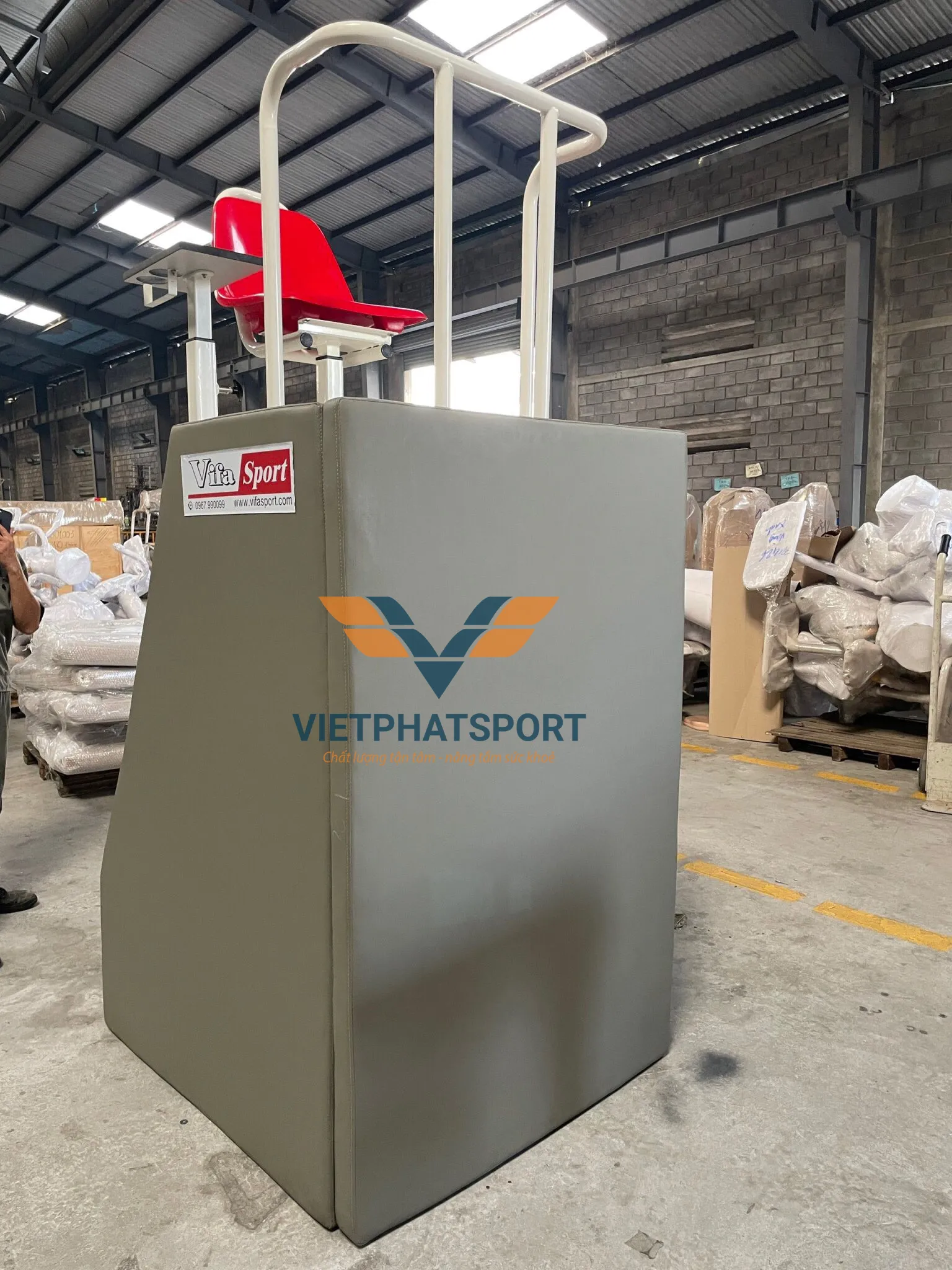 GHẾ TRỌNG TÀI BÓNG CHUYỀN THI ĐẤU 402676