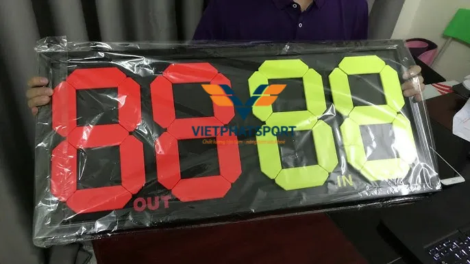 BẢNG THAY NGƯỜI 101623