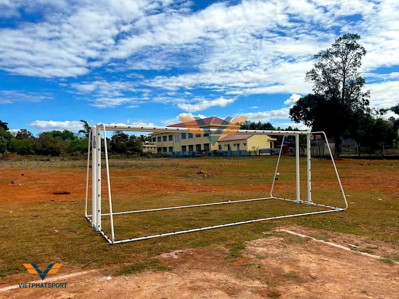 KHUNG THÀNH BÓNG ĐÁ 11 NGƯỜI 103668