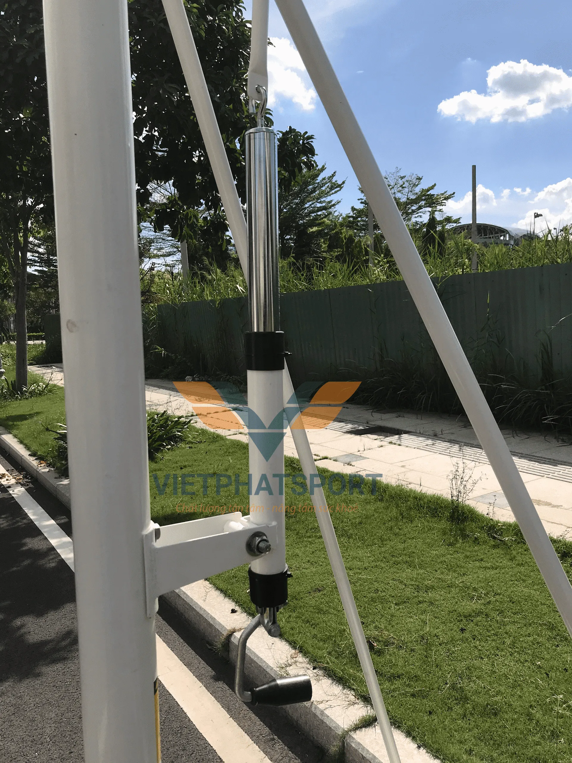 TRỤ BÓNG RỔ ĐIỀU CHỈNH ĐỘ CAO 801827