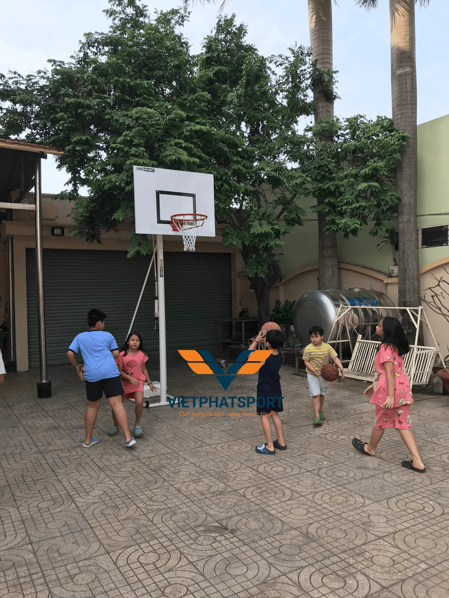 TRỤ BÓNG RỔ ĐIỀU CHỈNH ĐỘ CAO 801827