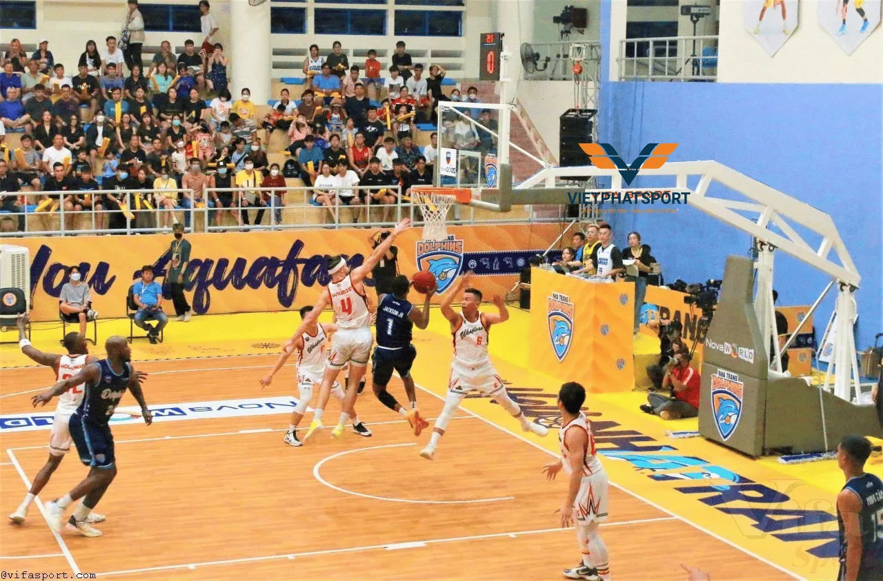 TRỤ BÓNG RỔ EPIC 803325