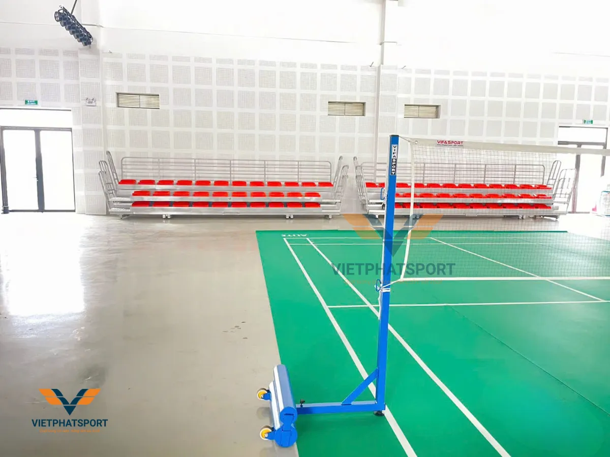 TRỤ CẦU LÔNG THI ĐẤU 502527