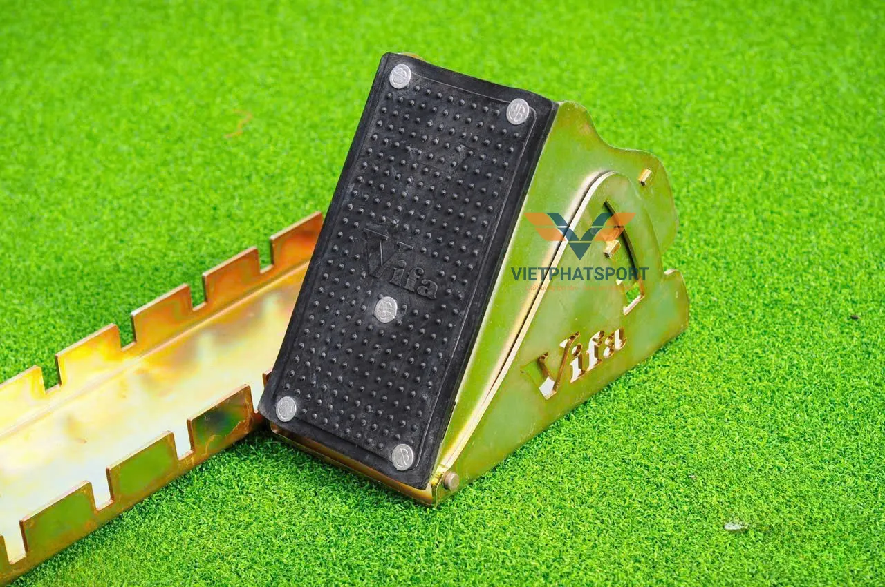 BÀN ĐẠP XUẤT PHÁT THI ĐẤU 901944