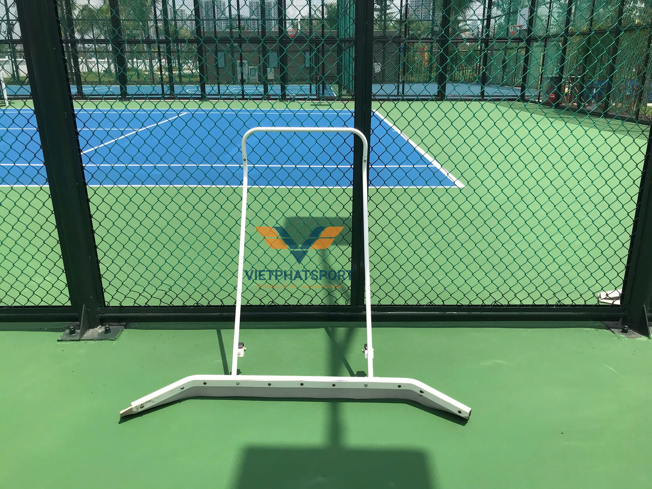 XE GẠT NƯỚC SÂN TENNIS 301360