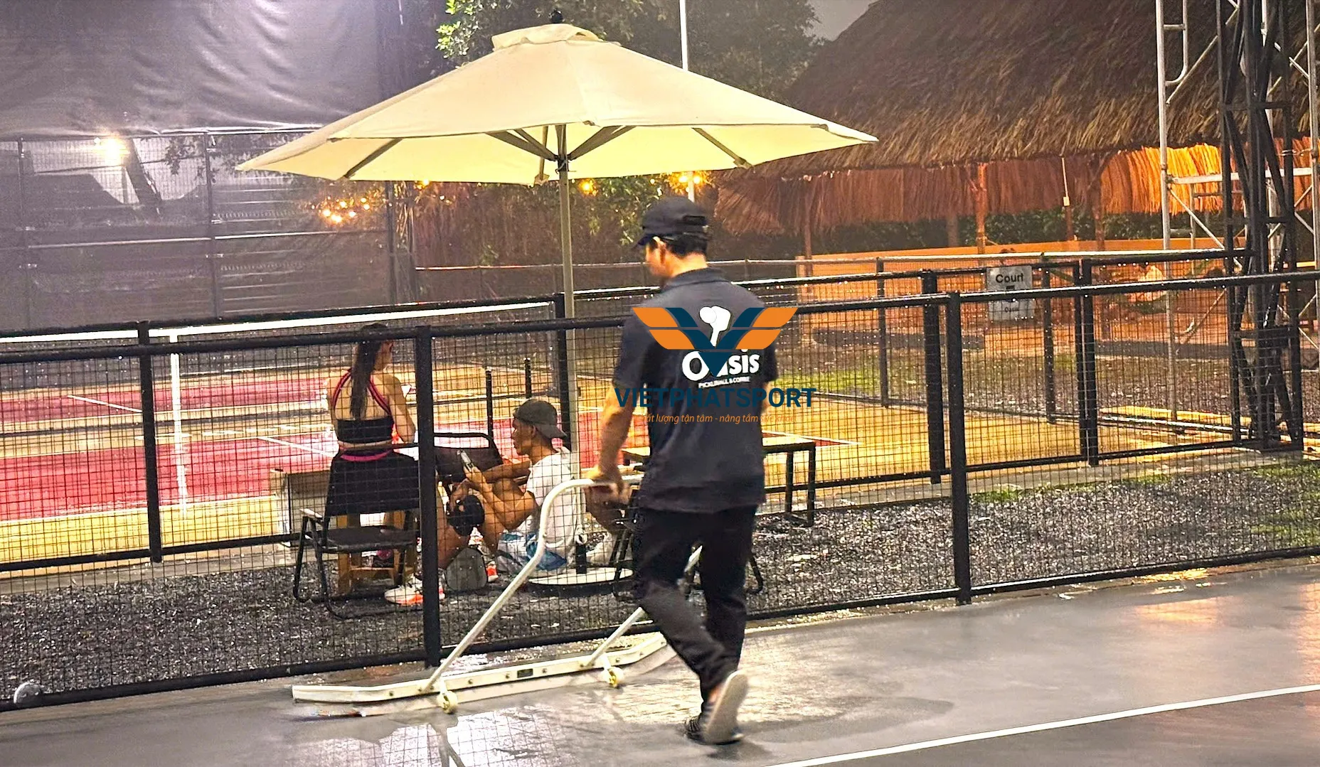 XE GẠT NƯỚC SÂN TENNIS 301360