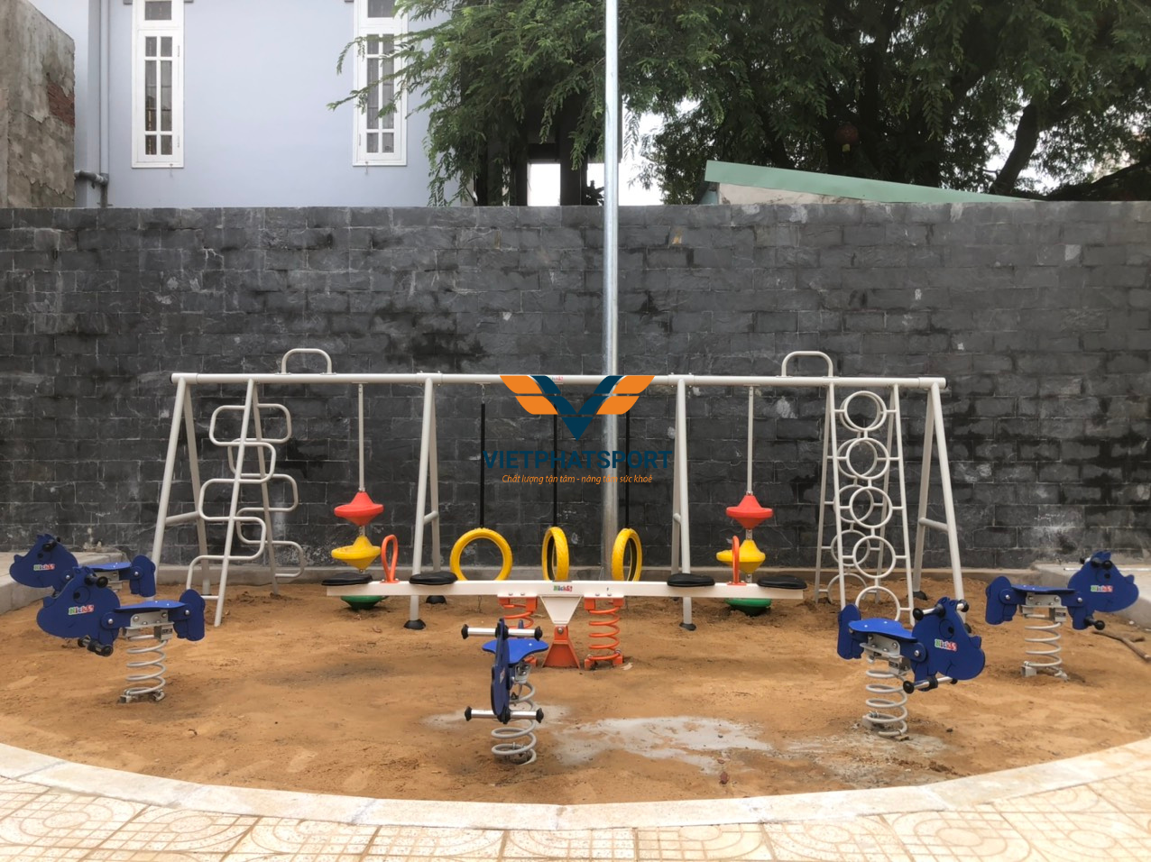 KHUNG VẬN ĐỘNG 3 CỤM THANG LEO NIK731003-CT