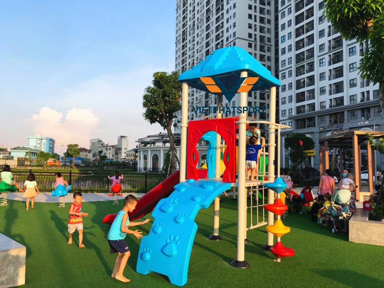 NHÀ CHÒI CẦU TUỘT NHỰA LLDPE NIK114041M