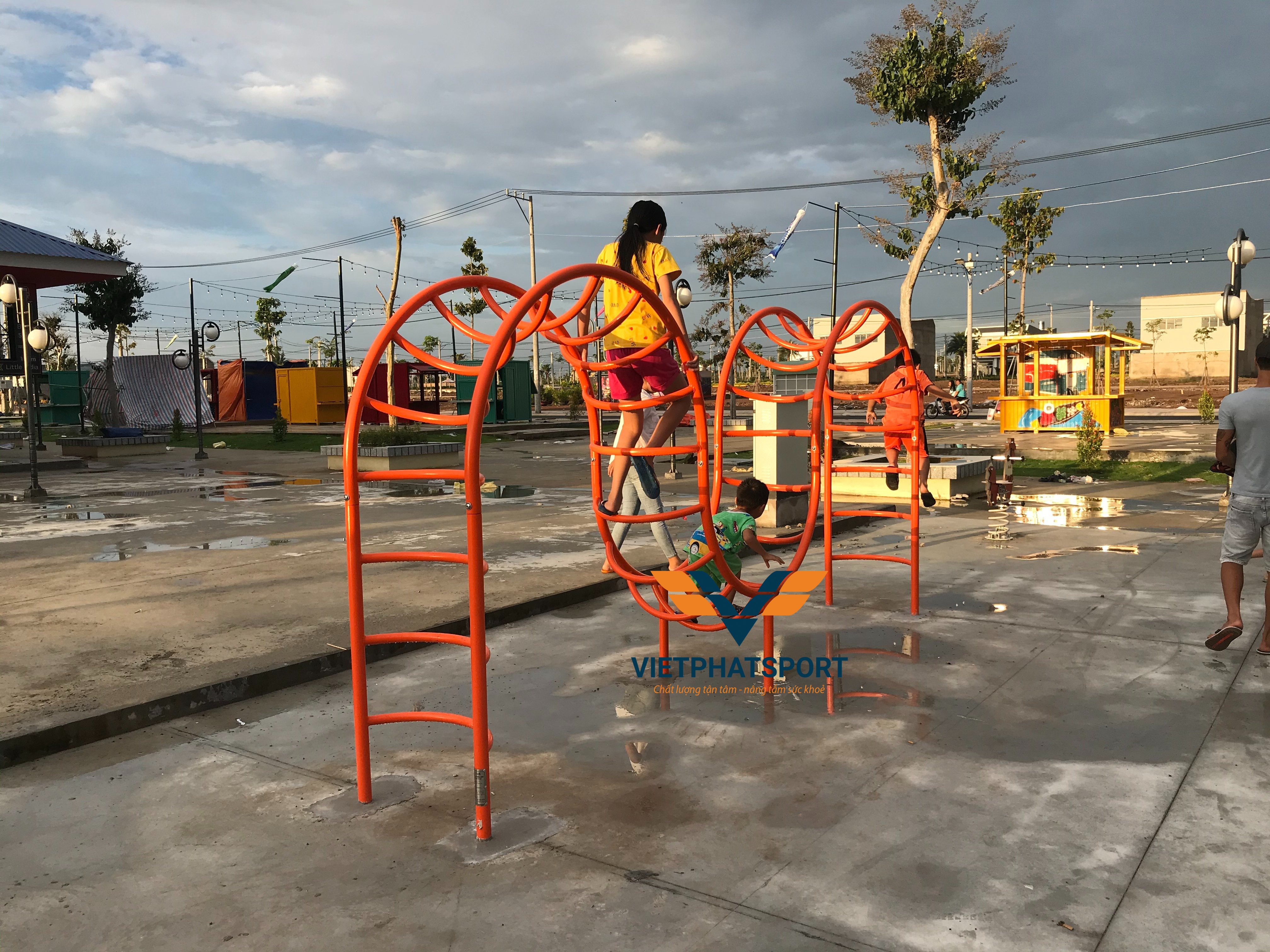 THANG LEO UỐN LƯỢN NIK731328