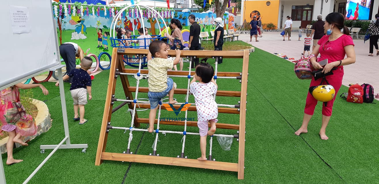 THANG LƯỚI KHUNG GỖ NIK731009-5