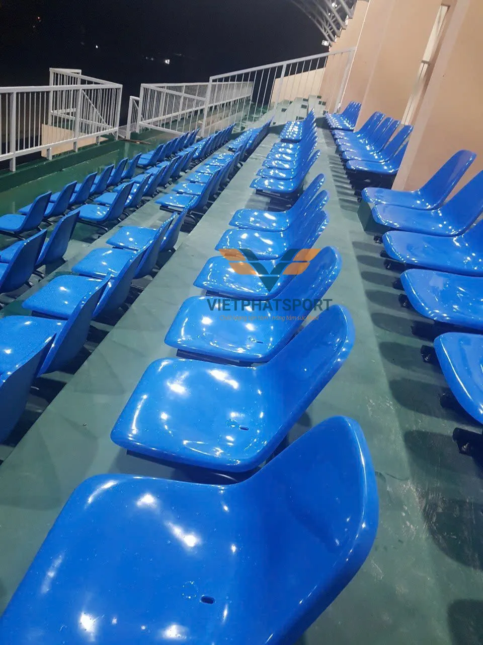 GHẾ KHÁN ĐÀI TỰA LƯNG CAO