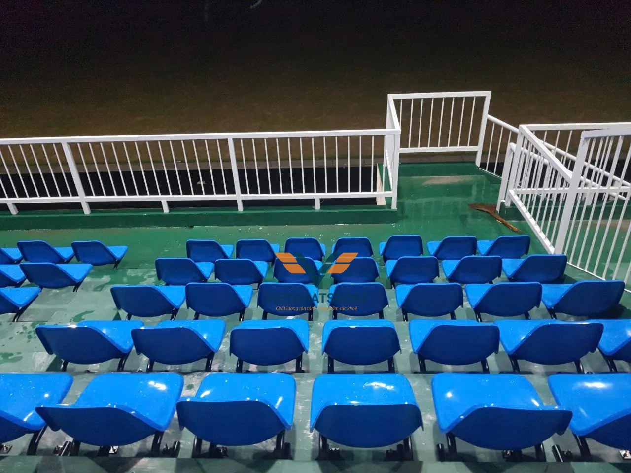 GHẾ KHÁN ĐÀI TỰA LƯNG CAO