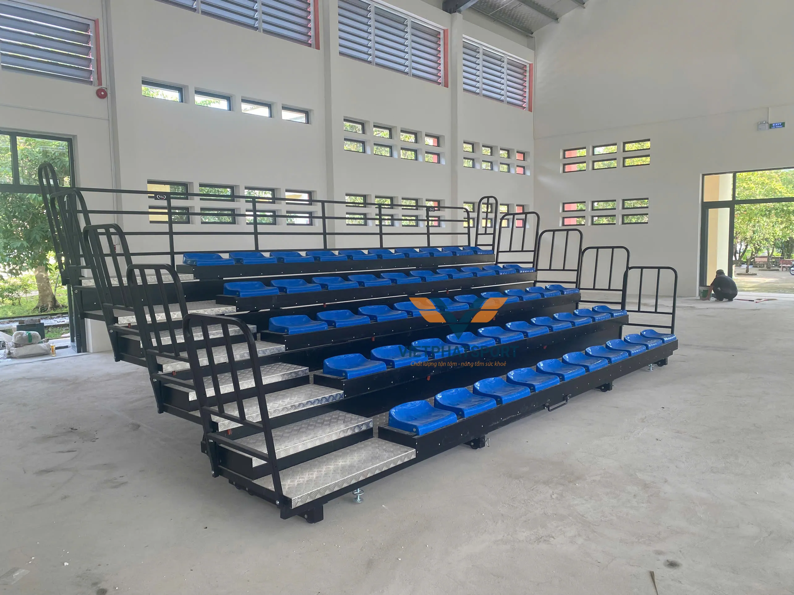 KHÁN ĐÀI XẾP 6M - 5 BẬC - 50 GHẾ