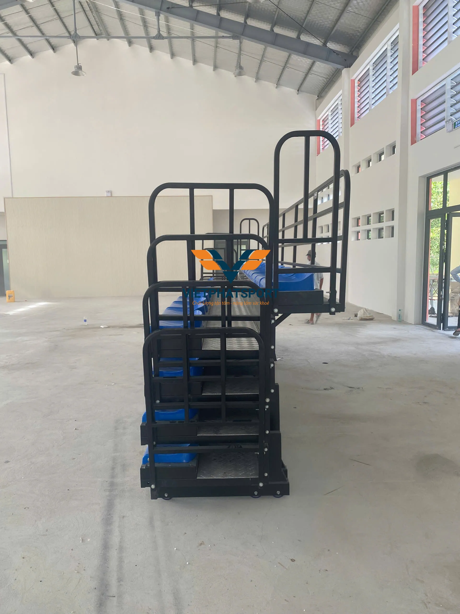 KHÁN ĐÀI XẾP 6M - 5 BẬC - 50 GHẾ