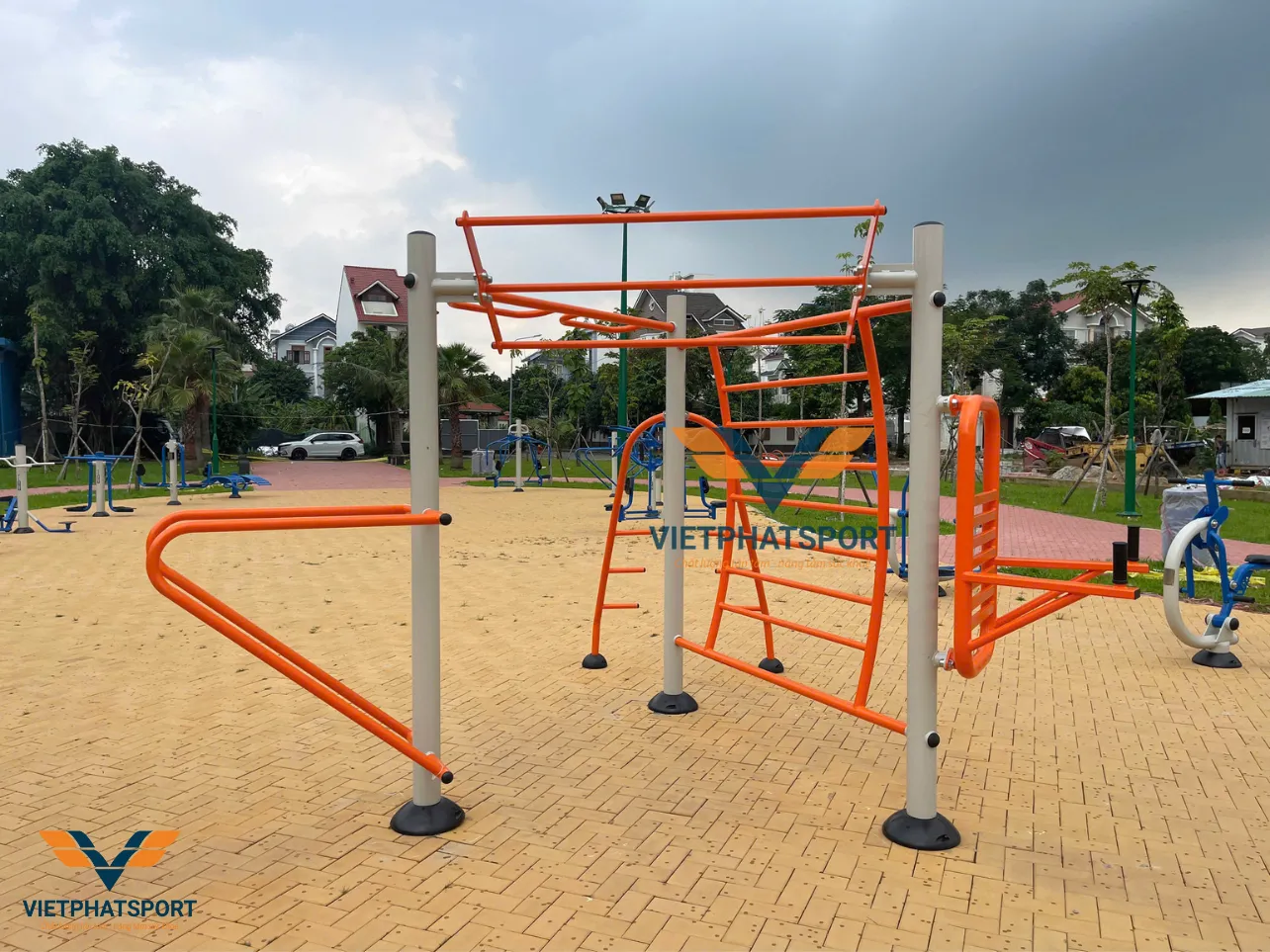 KHUNG VẬN ĐỘNG 3 MẶT NIK731147-2