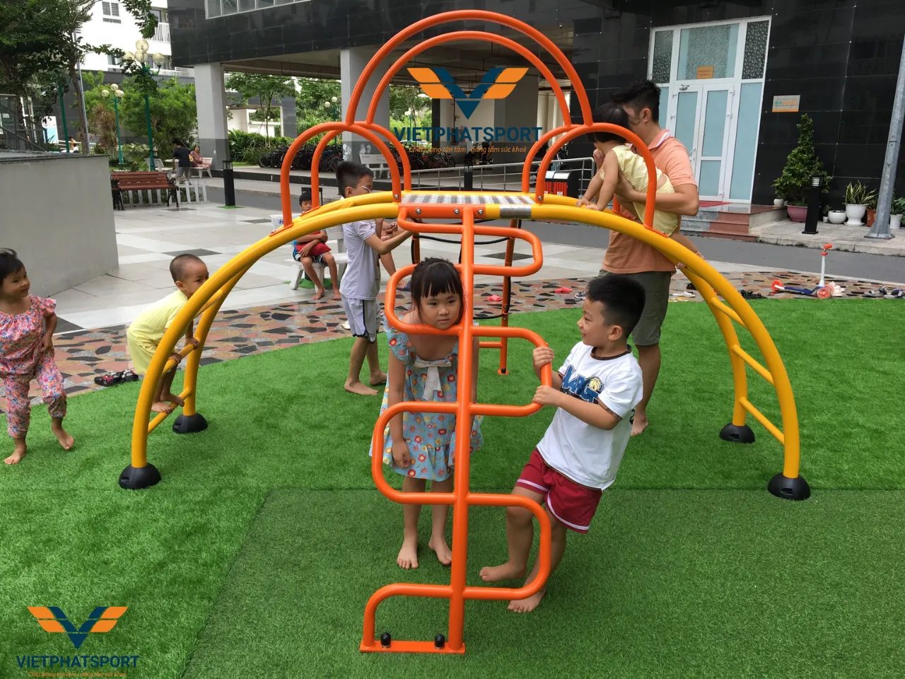 THANG CẦU VỒNG 4 HƯỚNG NIK734448-4