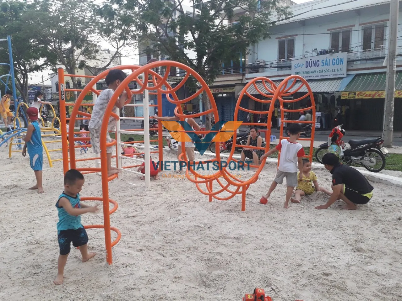 THANG LEO UỐN LƯỢN NIK731328