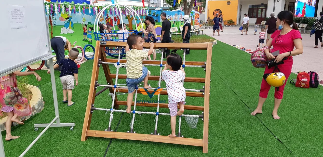 THANG LƯỚI KHUNG GỖ NIK731009-5