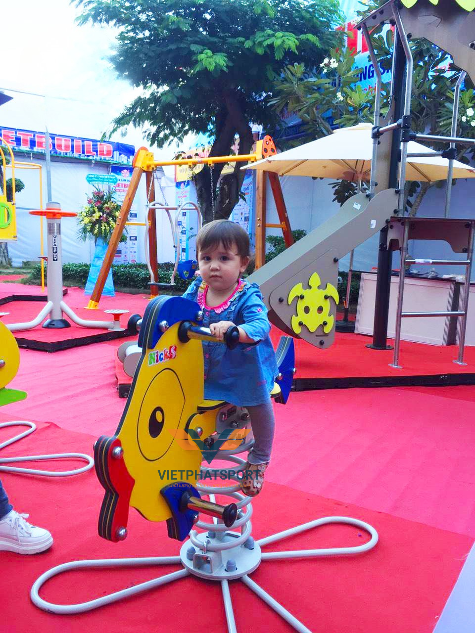 THÚ NHÚN 3 TẤM CON CÁ NIK731512-FS