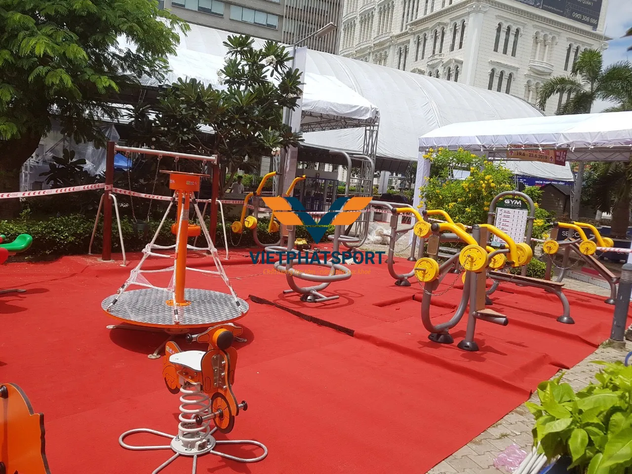 THÚ NHÚN 3 TẤM XE MÁY NIK731512-B