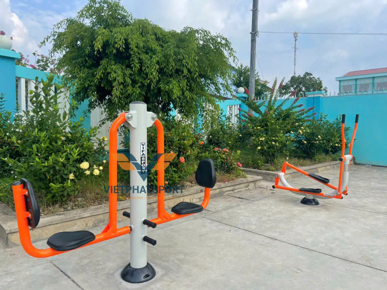 Dụng Cụ Đạp Chân Cho Khu Dân Sinh