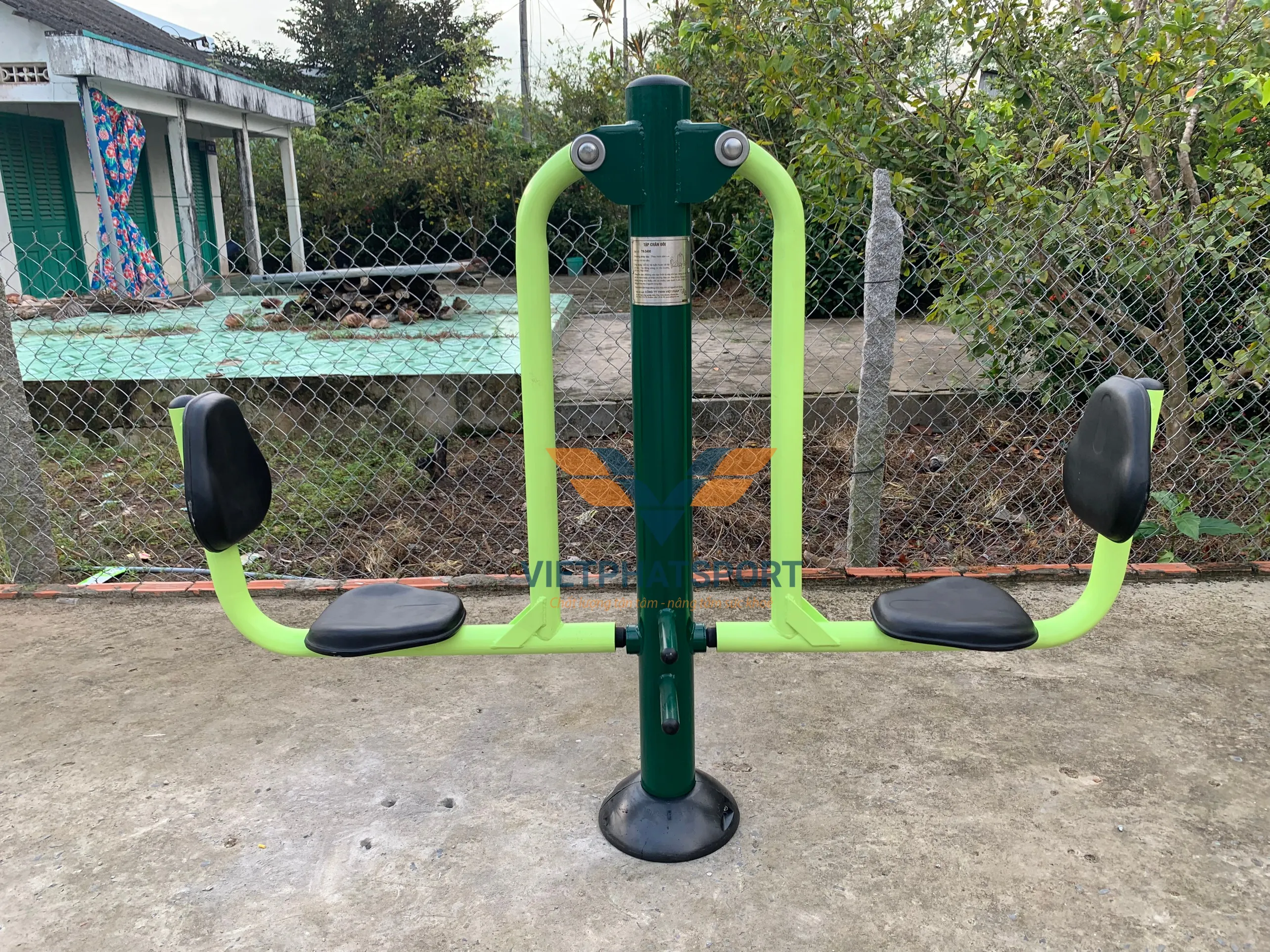 Dụng Cụ Đạp Chân Dùng Cho Công Viên