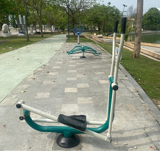 Dụng Cụ Đi Bộ Lắc Tay Dễ Tiếp Cận