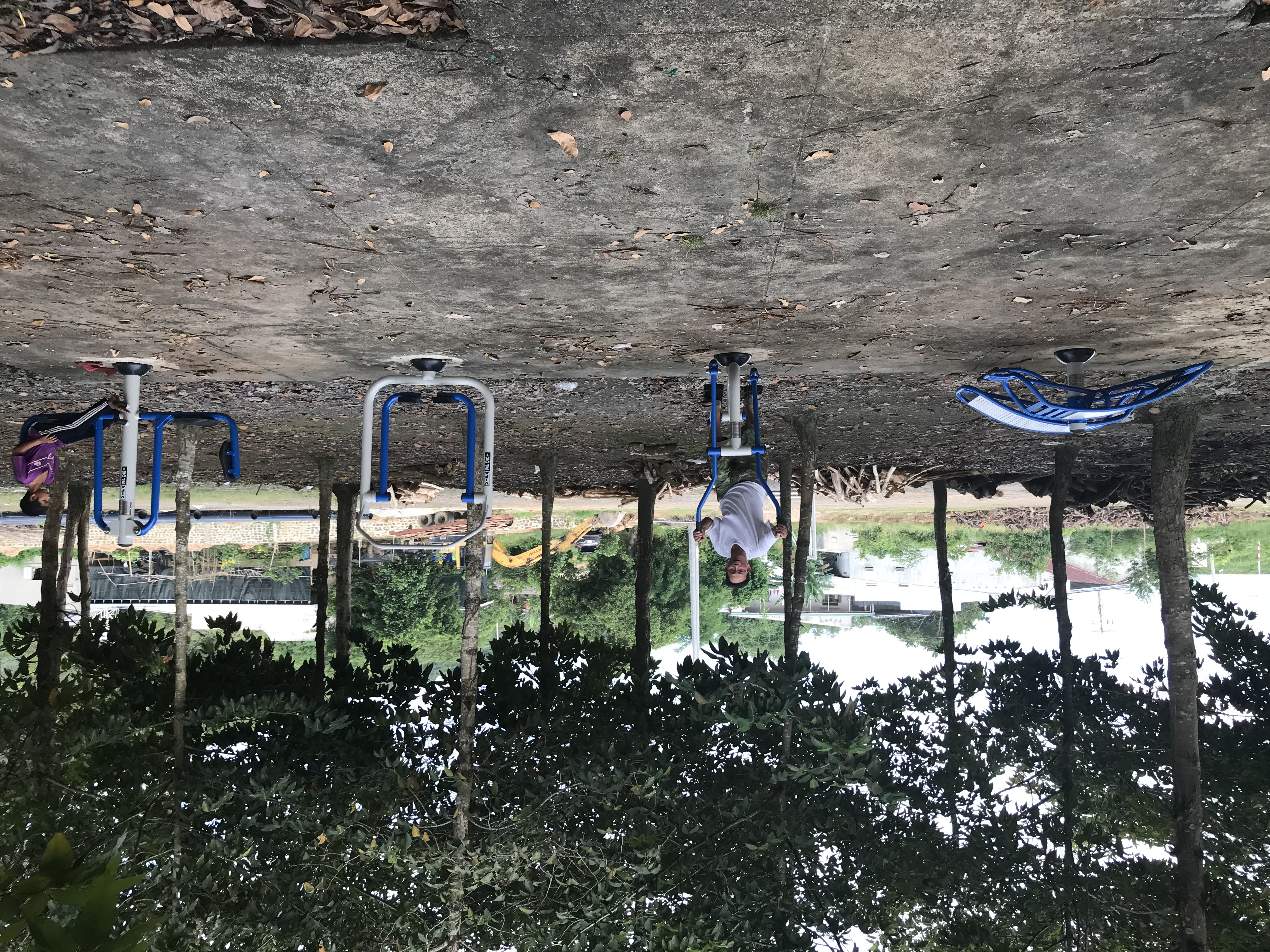 Dụng Cụ Đi Bộ Lắc Tay Được Sử Dụng Nhiều