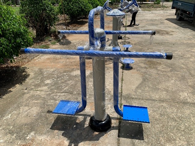 Dụng Cụ Lắc Hông Lưng Eo Ngoài Trời