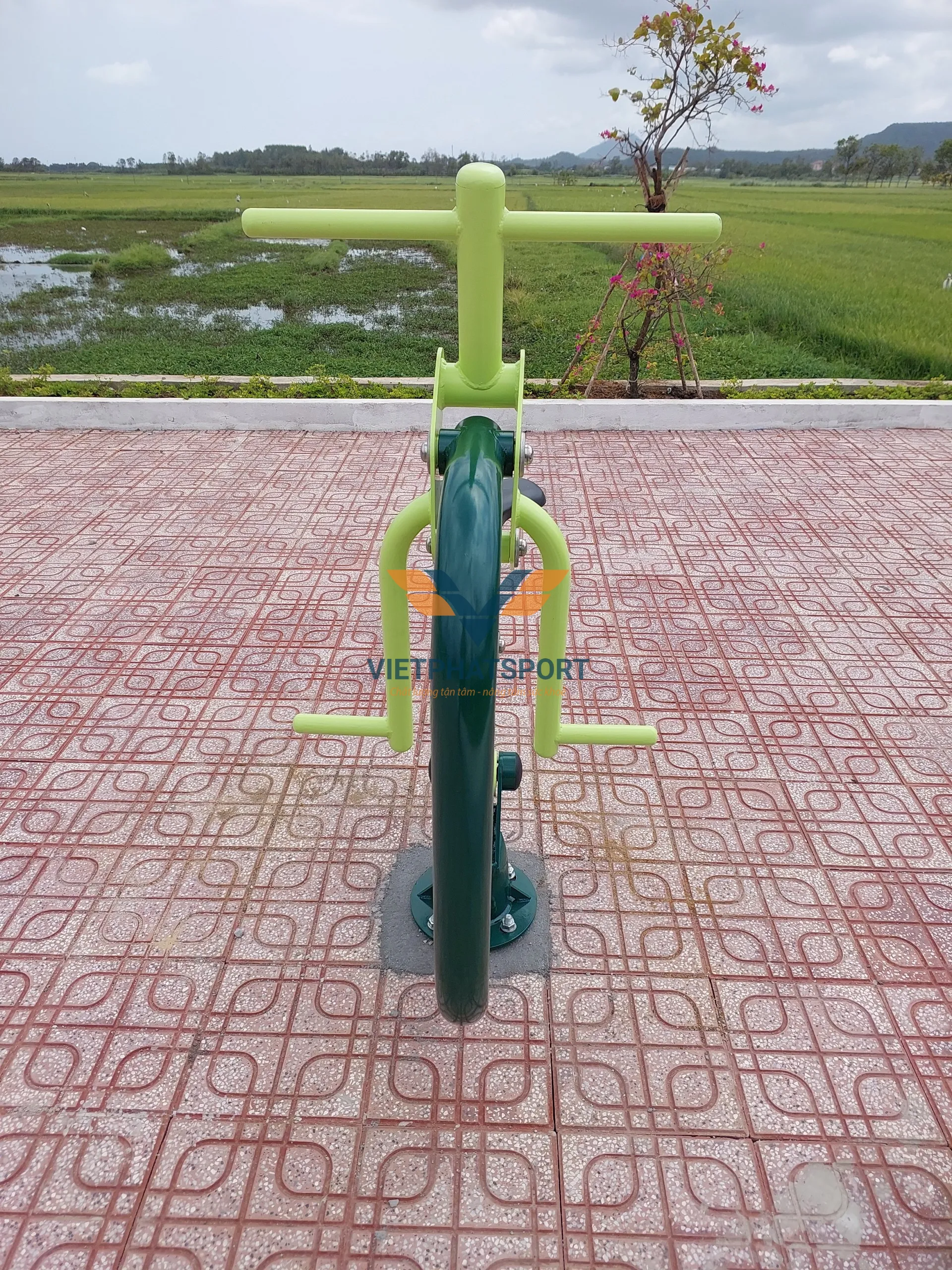 Dụng Cụ Tập Toàn Thân Dùng Cho Cộng Đồng