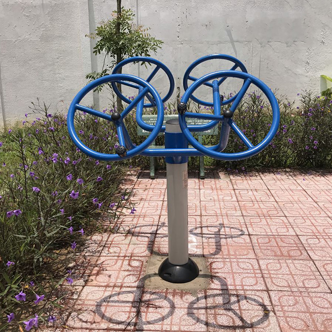 Dụng Cụ Tay Vai Đôi Ngoài Trời Thông Dụng