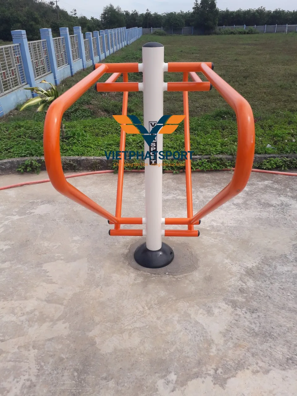 Dụng Cụ Xà Kép Cho Khu Dân Cư