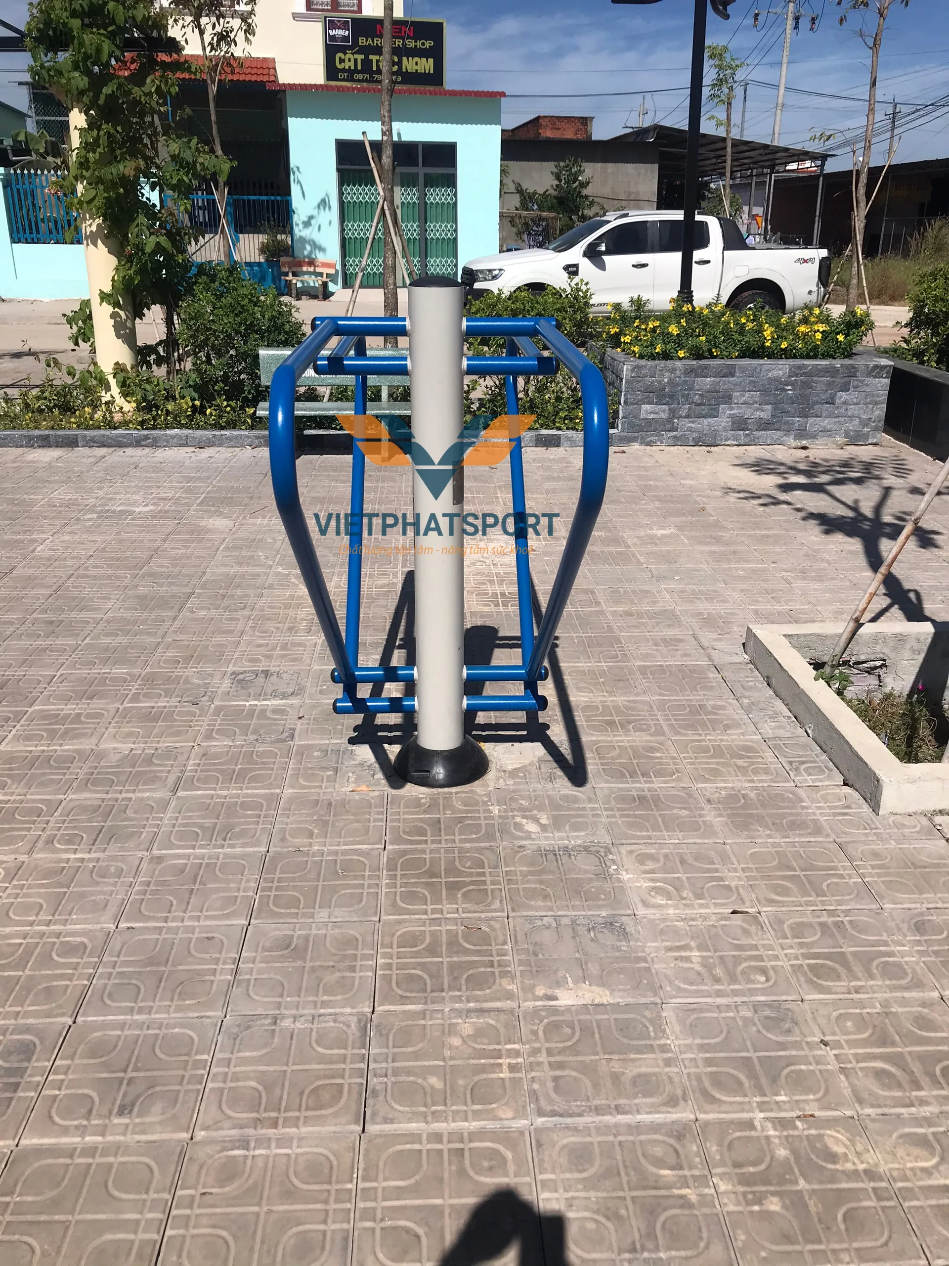 Dụng Cụ Xà Kép Ngoài Trời Dễ Tập