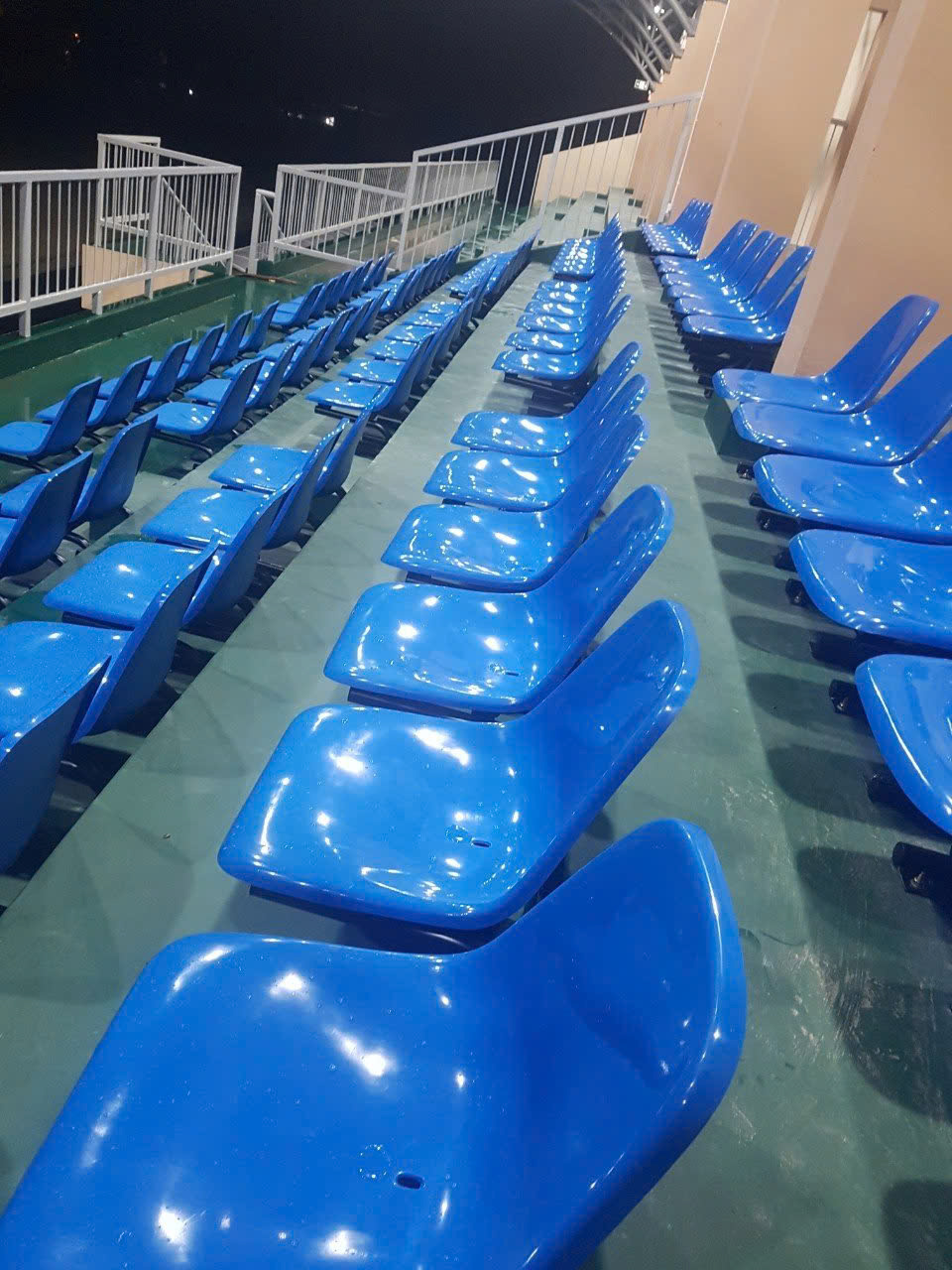 Tổng hợp các dòng ghế khán đài bán chạy nhất hiện nay