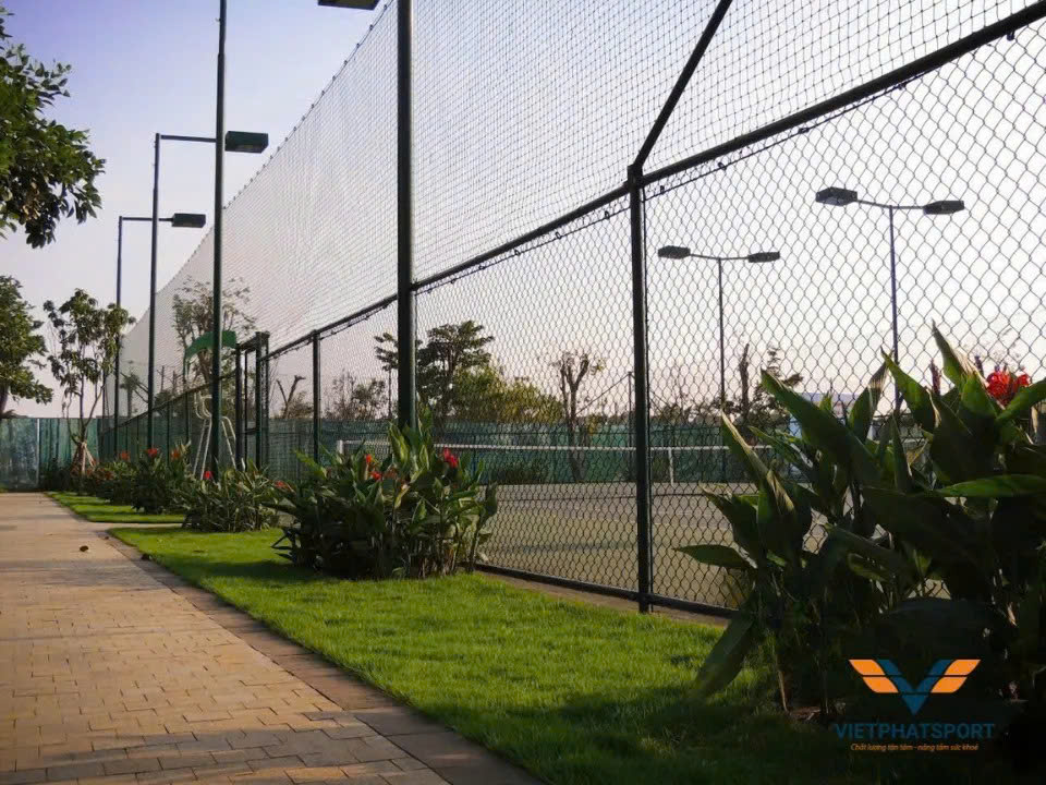 Tổng hợp các dòng lưới rào sân bóng được ưa chuộng nhất hiện nay