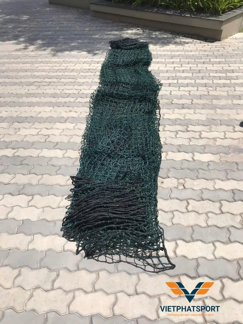 Vì sao Sóc Trăng luôn chọn Việt Phát Sport để thi công lưới rào sân bóng giá sỉ?