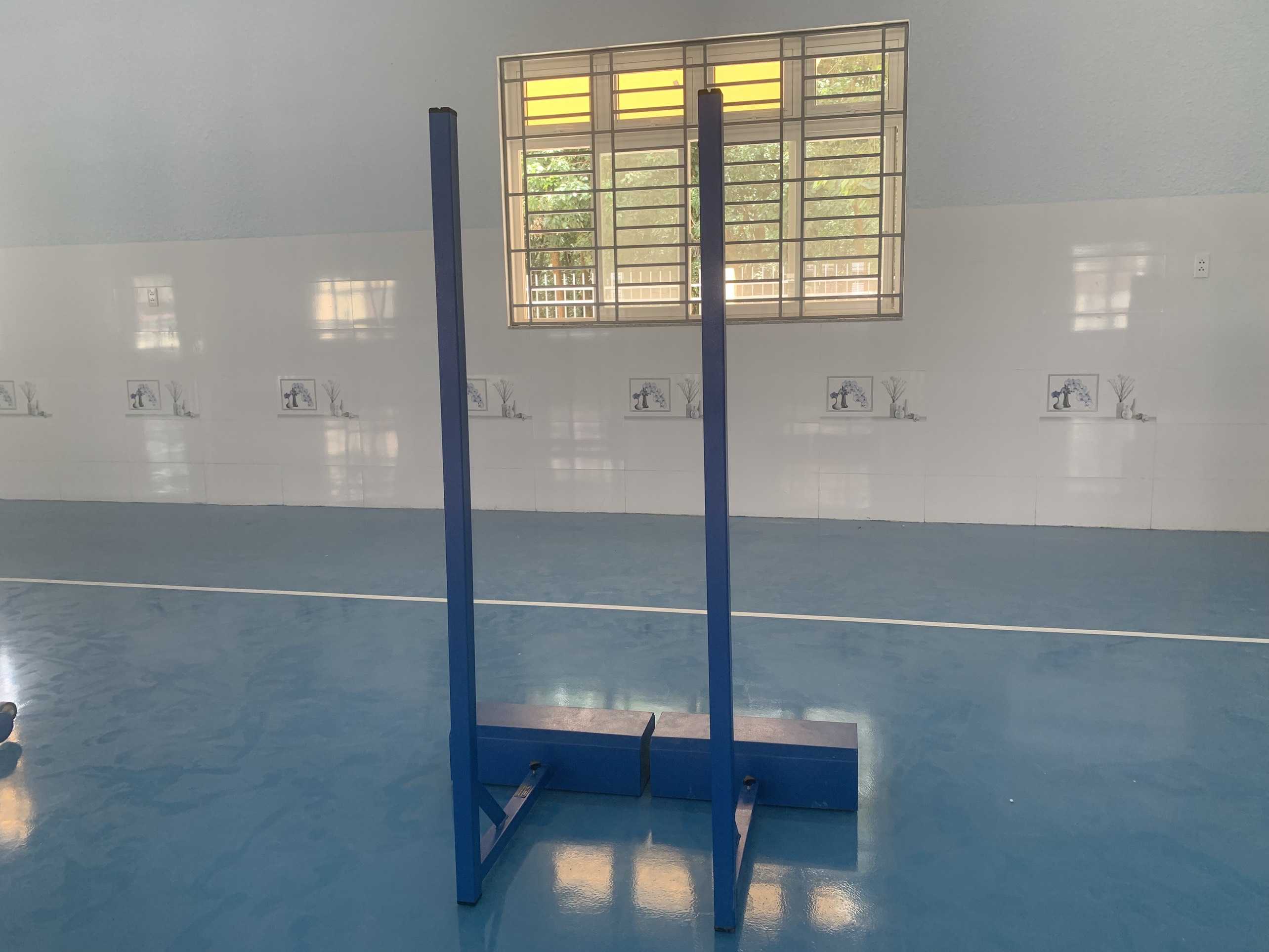 Tổng hợp các dòng trụ cầu lông bán chạy nhất hiện nay