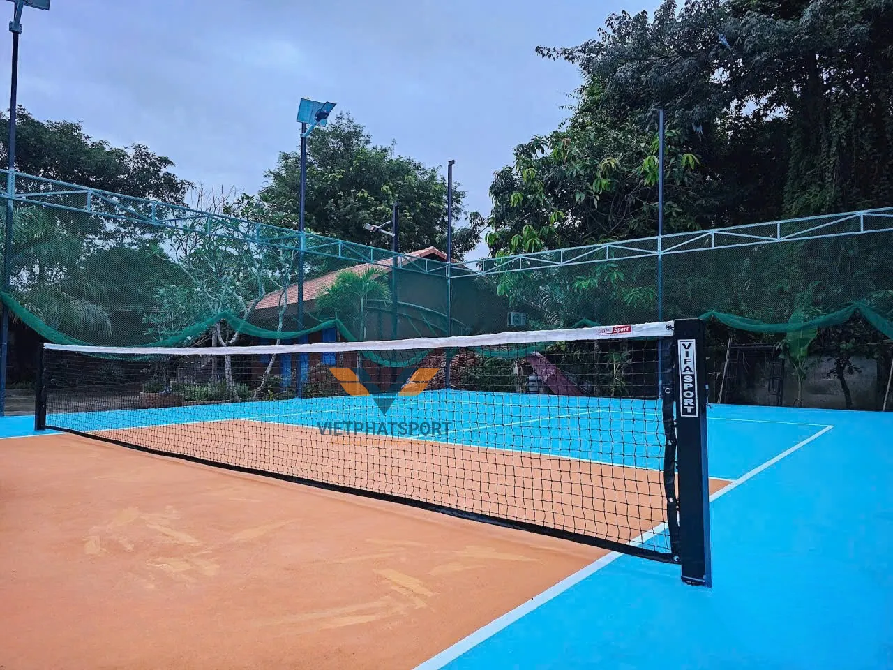 Ưu điểm nổi bật khi thi công trụ lưới Pickleball tại Sóc Trăng