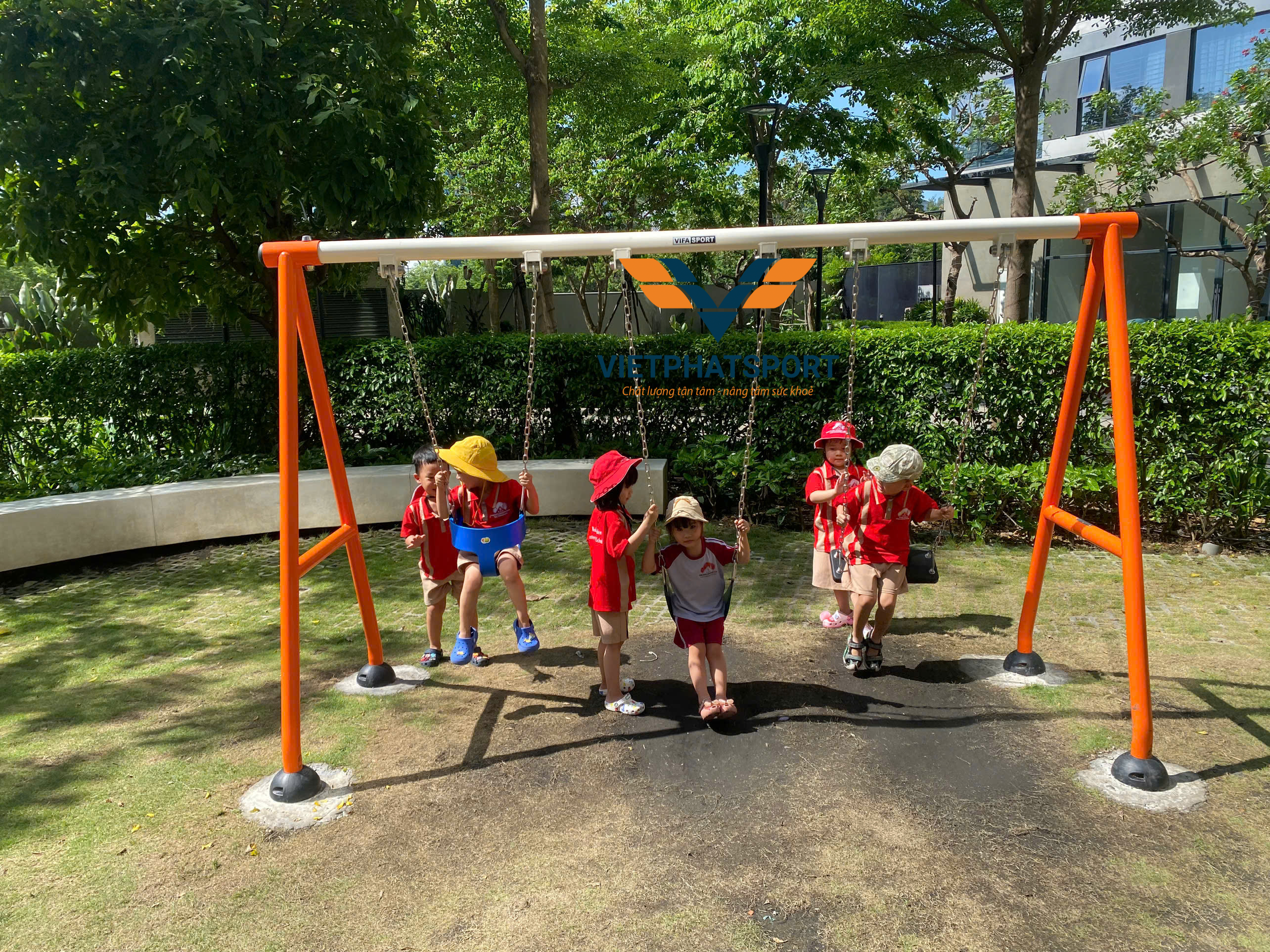 XÍCH ĐU 3 GHẾ NIK734447-N